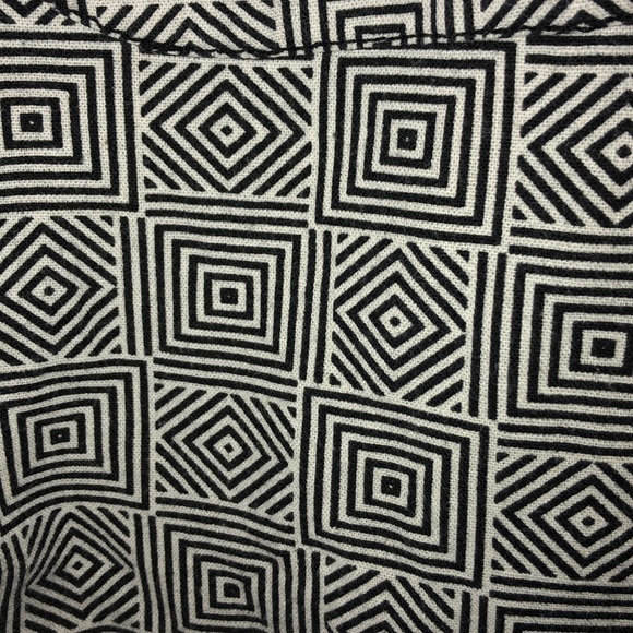 Geo Print Linen Shorts - Picture 6 of 6